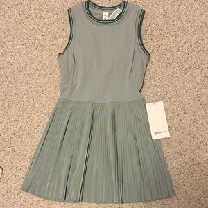 lululemon athletica Gray and Green Dress